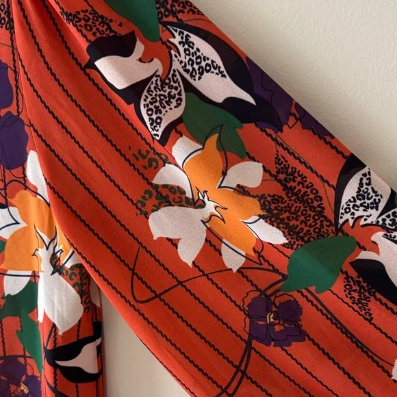 Floral multi color blouse with Bow Tie & Smocked Cuff - Picture 3 of 10